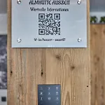 Almhuette Auszeit - Neueroeffnung Dezember 2025 木屋