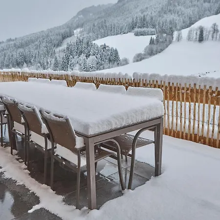 Almhütte Auszeit - Neueröffnung Dezember 2025 * Saalbach-Hinterglemm