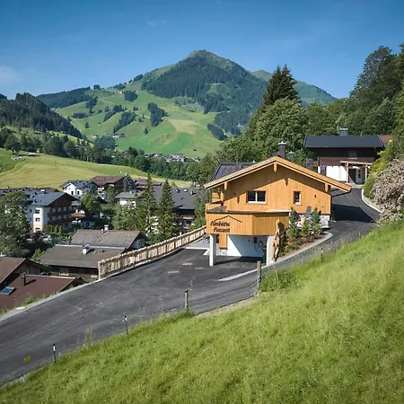 Almhuette Auszeit - Neueroeffnung Dezember 2025 * Saalbach-Hinterglemm